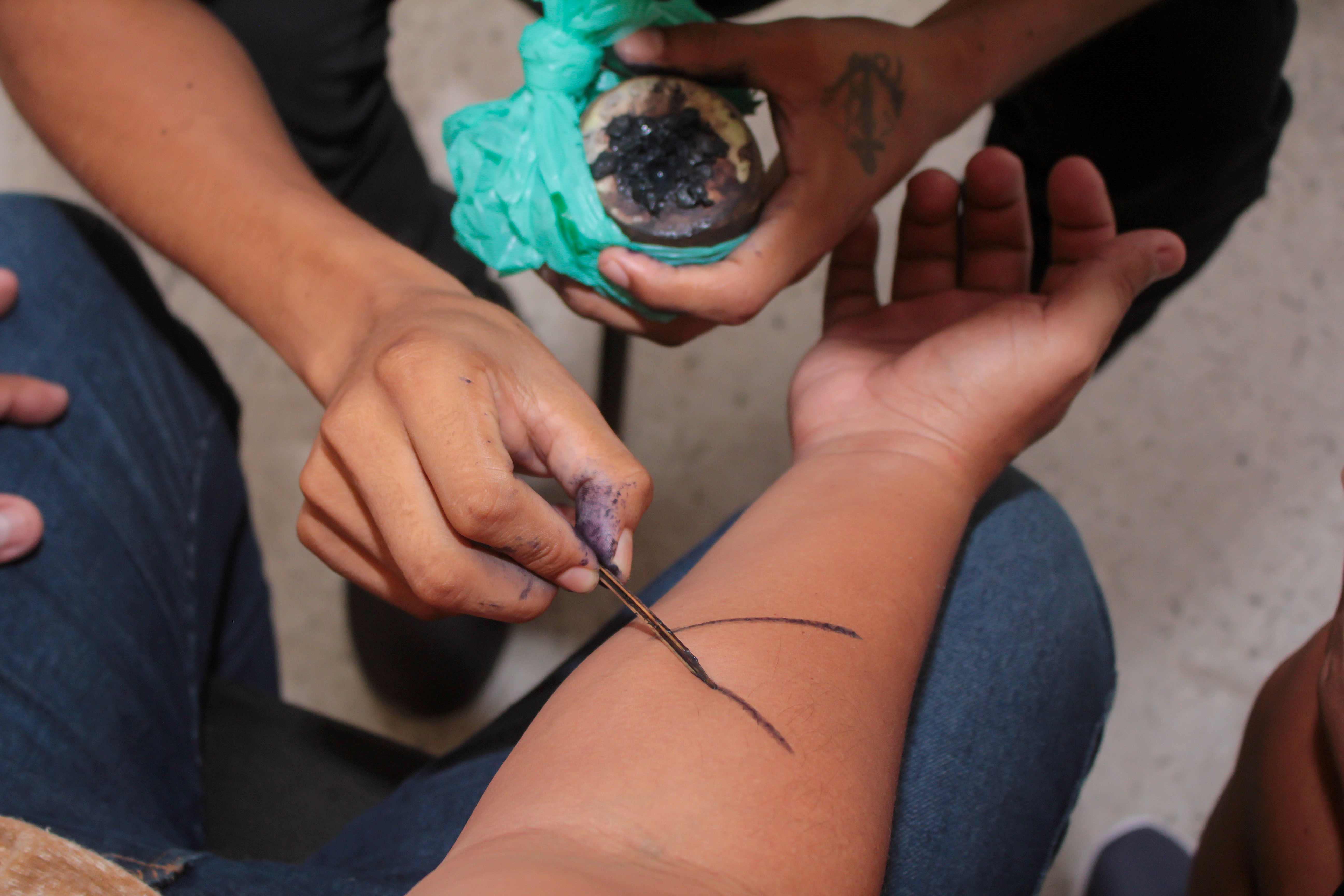 Roda de conversa e mostra sobre cultura alimentar indígena no CCSE. Foto: Marcelo Rodrigues/Ascom Uepa.