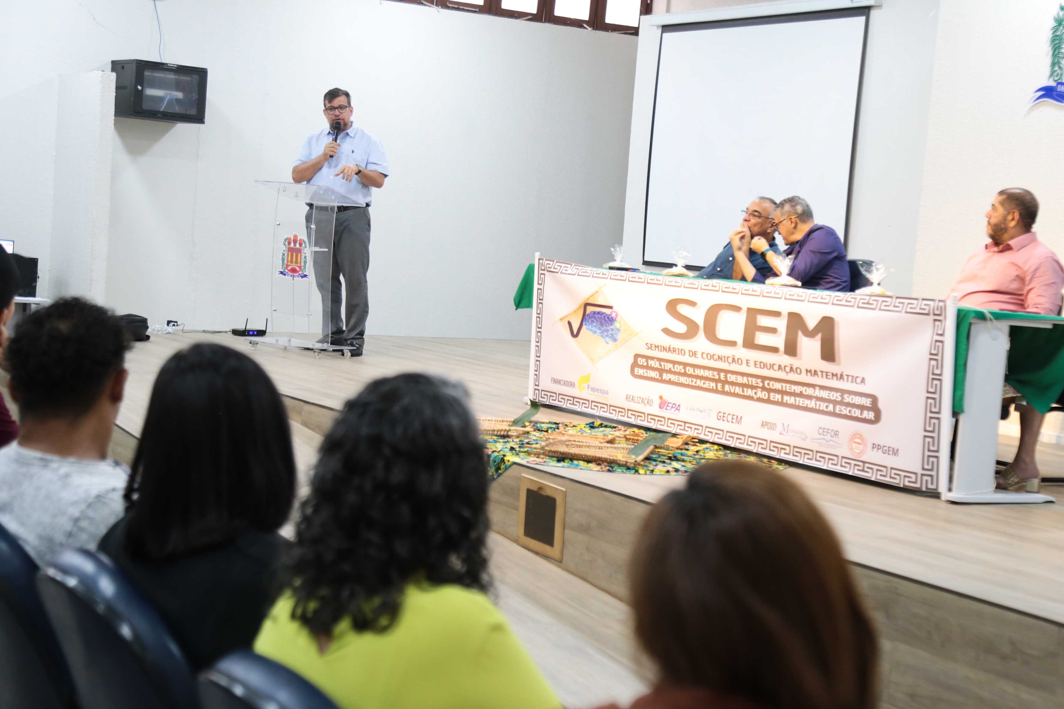 O Seminário de Cognição de Educação Matemática, iniciou na manhã desta terça-feira,24, no auditório Paulo Frente de CCSE. Foto : Sidney Oliveira/Ascom Uepa.