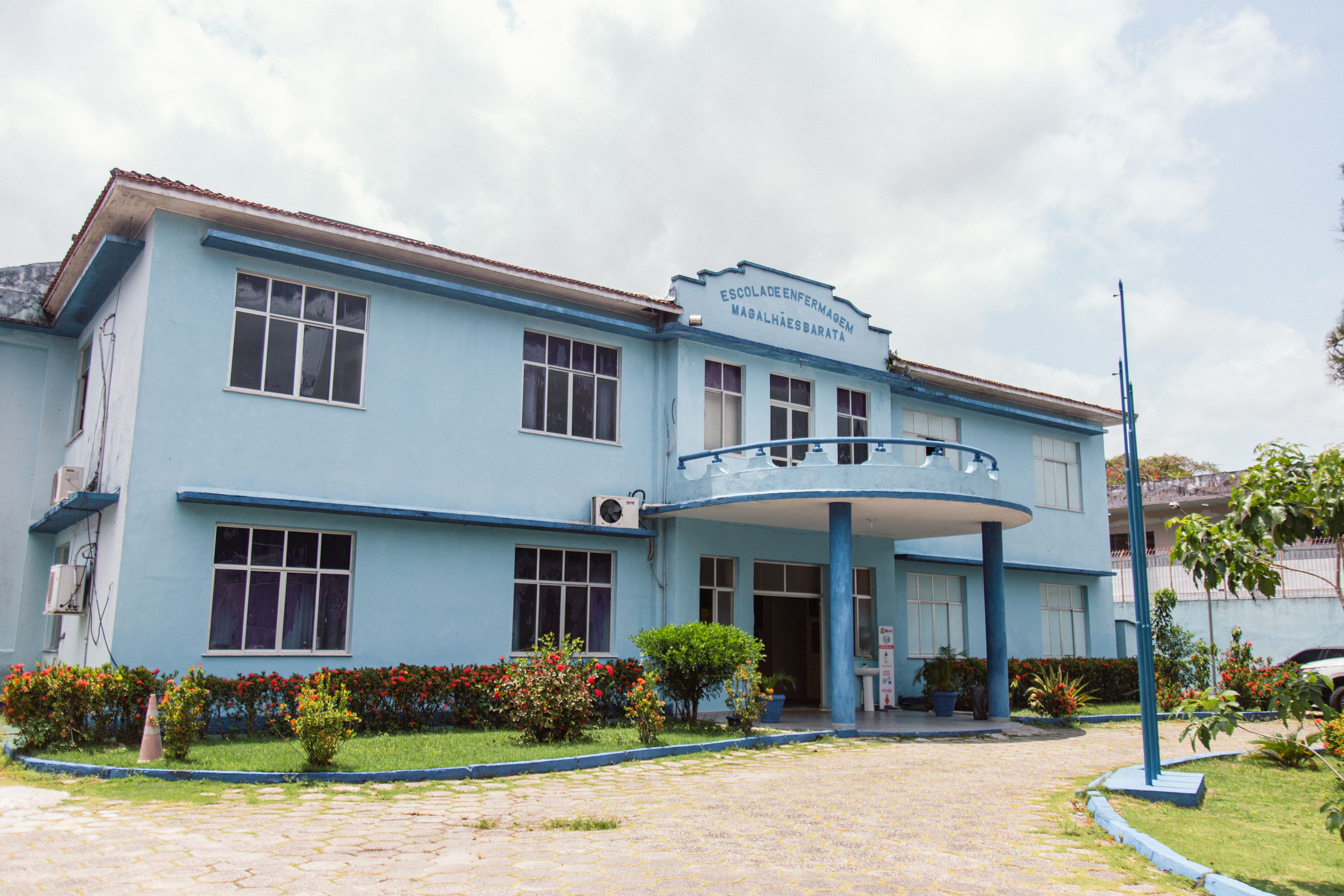 Publicação faz parte da programação de comemoração do curso, que completará 80 anos em novembro.