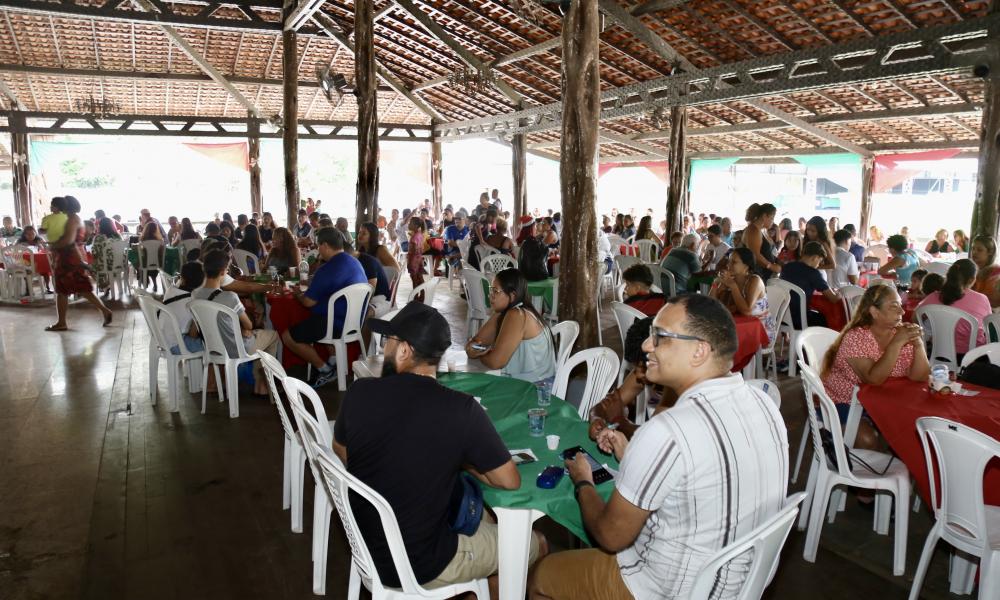 AMAPAR celebra convênio com a Escola de Direito da Universidade