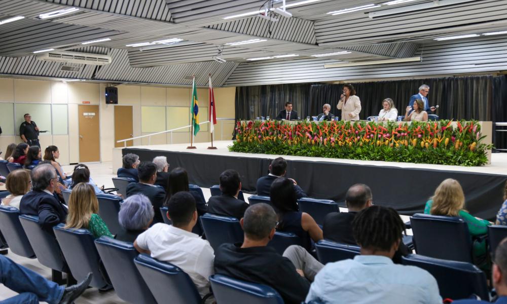 Cerimônia de certificação das Residências Médicas e Residências Multiprofissionais/ Uniprofissional (Foto: Sidney Oliveira/ Ascom Uepa)