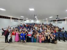 Homenagens marcaram a comemoração dos 40 anos do curso de Pedagogia  da Universidade Estadual do Pará, na noite de ontem, terça - feira, 10, no auditório Paulo Freire do CCSE. Foto : Sidney Oliveira/Ascom Uepa. 