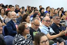 Homenagens marcaram a comemoração dos 40 anos do curso de Pedagogia  da Universidade Estadual do Pará, na noite de ontem, terça - feira, 10, no auditório Paulo Freire do CCSE. Foto : Sidney Oliveira/Ascom Uepa. 