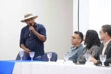 Homenagens marcaram a comemoração dos 40 anos do curso de Pedagogia  da Universidade Estadual do Pará, na noite de ontem, terça - feira, 10, no auditório Paulo Freire do CCSE. Foto : Sidney Oliveira/Ascom Uepa. 