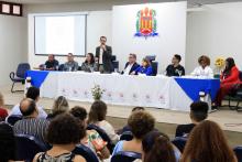 Homenagens marcaram a comemoração dos 40 anos do curso de Pedagogia  da Universidade Estadual do Pará, na noite de ontem, terça - feira, 10, no auditório Paulo Freire do CCSE. Foto : Sidney Oliveira/Ascom Uepa. 