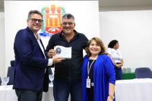 Homenagens marcaram a comemoração dos 40 anos do curso de Pedagogia  da Universidade Estadual do Pará, na noite de ontem, terça - feira, 10, no auditório Paulo Freire do CCSE. Foto : Sidney Oliveira/Ascom Uepa. 