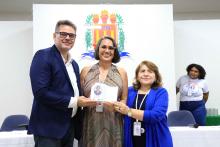 Homenagens marcaram a comemoração dos 40 anos do curso de Pedagogia  da Universidade Estadual do Pará, na noite de ontem, terça - feira, 10, no auditório Paulo Freire do CCSE. Foto : Sidney Oliveira/Ascom Uepa. 