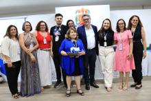 Homenagens marcaram a comemoração dos 40 anos do curso de Pedagogia  da Universidade Estadual do Pará, na noite de ontem, terça - feira, 10, no auditório Paulo Freire do CCSE. Foto : Sidney Oliveira/Ascom Uepa. 