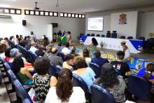 Homenagens marcaram a comemoração dos 40 anos do curso de Pedagogia  da Universidade Estadual do Pará, na noite de ontem, terça - feira, 10, no auditório Paulo Freire do CCSE. Foto : Sidney Oliveira/Ascom Uepa. 