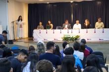 Solenidade alusivo aos 40 anos do curso de Fisioterapia.Na foto, a Coordenadora do Curso de Fisioterapia, professora Erica Feio. Foto: Sidney Oliveira/Ascom Uepa.