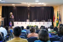 Solenidade alusivo aos 40 anos do curso de Fisioterapia. Na foto, a professora Malu Nogueira. Foto: Sidney Oliveira/Ascom Uepa.