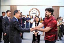 A delegação chinesa em visita às instalações físicas do Instituto Confúcio na Uepa, em Belém. Fotos - Sidney Oliveira - Ascom Uepa.