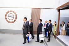 A delegação chinesa em visita às instalações físicas do Instituto Confúcio na Uepa, em Belém. Fotos - Sidney Oliveira - Ascom Uepa.