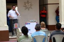 Celebração Ecumênica de Páscoa no Hall da reitoria. Na foto, o reitor Clay Chagas. Foto: Sidney Oliveira/Ascom Uepa.