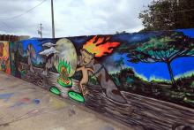 Na manhã desta sexta - feira, 13, foi inaugurada a pintura do muro do campus XXll, em Ananindeua. O reitor Clay Chagas esteve presente para fazer a visita à arte no muro junto aos servidores e alunos do campus, além de visitar também o laboratório multidisciplinar. Foto: Sidney Oliveira/Ascom Uepa.