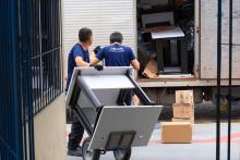 Gestão Superior entrega equipamentos ao CCSE