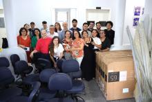 O reitor em exercício, Carlos Capela, entregou, na manhã desta terça - feira, 25, equipamentos à Escola de Enfermagem Magalhães Barata. Foto: Sidney Oliveira/Ascom Uepa.
