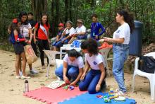 Grupo APOIA homenageia mães de pessoas autistas