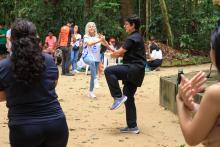 Grupo APOIA homenageia mães de pessoas autistas