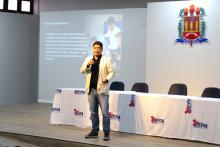 A Uepa inicia campanha de prevenção de diversos tipos de assédio moral no ambiente de trabalho. Na foto, Wando Miranda - palestrante. Foto: Sidney Oliveira/Ascom Uepa.