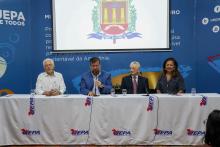 APOSIÇÃO DO QUADRO DO REITOR CLAY