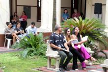 Servidores da Uepa participam do culto ecumênico de Páscoa na reitoria. Foto: Marcelo Rodrigues/Ascom Uepa.