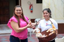 Servidores da Uepa participam do culto ecumênico de Páscoa na reitoria. Foto: Sidney Oliveira/Ascom Uepa.