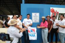 O governador Helder Barbalho e o Reitor da Uepa, Clay Chagas, inauguram quadra poliesportiva em Conceição do Araguaia. Foto: Sidney Oliveira/Ascom Uepa