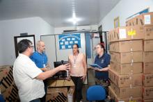 O Reitor da Uepa, Clay Chagas, entrega equipamentos no Campus XV de Redenção. Fotos: Sidney Oliveira/Ascom Uepa.