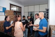 O Reitor da Uepa, Clay Chagas, entrega equipamentos no Campus XV de Redenção. Fotos: Sidney Oliveira/Ascom Uepa.