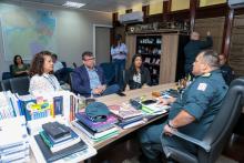 Assinatura do convênio entre a PM e a UEPA - curso de língua inglesa para agentes da PM.