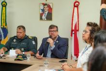 Assinatura do convênio entre a PM e a UEPA - curso de língua inglesa para agentes da PM.