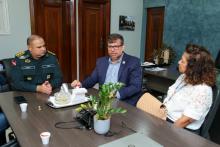 Assinatura do convênio entre a PM e a UEPA - curso de língua inglesa para agentes da PM.