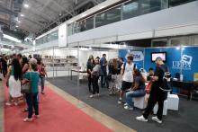 Foi lançado no estande da Eduepa que integra a Feira do Livro, o  Ebook " Gênero e Sexualidade  na Amazônia", na tarde dessa quarta-feira (21). - Foto: Sidney Oliveira/Ascom Uepa.