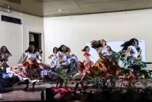 Alunas do projeto Meninas na escola, mulheres na ciência: tecendo caminhos de equidade na Amazônia paraense. Foto: Sidney Oliveira/Ascom Uepa.