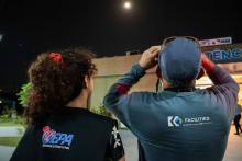 Mais de 180 pessoas compareceram na Usina da Paz do Benguí, nesta quinta-feira, 14, para a observação do céu noturno proporcionada pelo Centro de Ciências e Planetário do Pará.