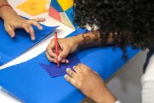 Planetário promove minicurso e oficinas de férias. Na foto, Origami. Foto: Sidney Oliveira / Ascom Uepa