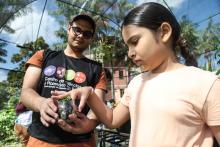 Planetário promove minicurso e oficinas de férias. Na foto, oficina de Mini Terrário - Foto: Sidney Oliveira / Ascom Uepa