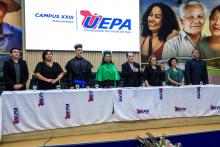 Na noite de quarta-feira, 18, a Universidade do Estado do Pará (Uepa) realizou a outorga de grau das primeiras turmas de graduação em Parauapebas, no sudeste do Pará. Ao todo, 37 alunos receberam seu diploma nas áreas de Licenciatura em Matemática, Bacharelado em Engenharia de Software e Licenciatura em Ciências Biológicas. Foto: Sidney Oliveira/Ascom Uepa.