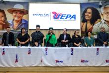 Na noite de quarta-feira, 18, a Universidade do Estado do Pará (Uepa) realizou a outorga de grau das primeiras turmas de graduação em Parauapebas, no sudeste do Pará. Ao todo, 37 alunos receberam seu diploma nas áreas de Licenciatura em Matemática, Bacharelado em Engenharia de Software e Licenciatura em Ciências Biológicas. Foto: Sidney Oliveira/Ascom Uepa.
