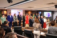 Reitor da Universidade do Estado do Pará, Clay Anderson Nunes Chagas,no Auditório do Tribunal de Contas dos Municípios, junto com representantes de outras instituições, para formalizar adesão ao Pacto pela Educação do Arquipélago do Marajó. Foto: Sidney Oliveira