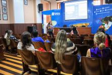  Dezenas de servidores participaram do evento de forma presencial e online. Foto: Sidney Oliveira/Ascom Uepa.