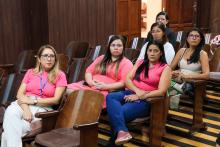 Uma das ações que fizeram parte da comemoração ao dia do servidor, foi uma palestra sobre prevenção ao câncer de mama, que também é alusivo ao outubro rosa. Foto: Sidney Oliveira/Ascom Uepa.