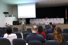 Foi realizada, na tarde da segunda-feira, 28, no auditório do Ueafto, no Ccbs, a palestra Políticas Públicas de Inovação na Amazônia, com o professor Antônio de Lima Mesquita, diretor da Agência de Inovação a Propriedade Intelectual da Universidade do Estado do Amazonas. Na foto, o professor Sávio Fernandes faz a abertura do evento. Foto: Sidney Oliveira/Ascom Uepa.