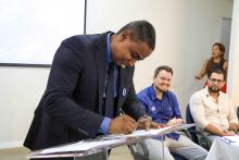 Foi realizada na manhã de hoje, a cerimônia de posse do professor Frederico  Bicalho e da professora Edina Fialho aos cargos de diretor e vice-diretora, respectivamente do Centro de Ciências Sociais e Educação (CCSE). Na foto, a professor Frederico Bicalho. Foto: Sidney Oliveira/Ascom Uepa