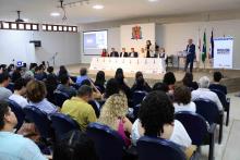Na noite de ontem, segunda - feira, 9, foi celebrada a entrega da premiação do melhor TCC 2024, no auditório Paulo Freire do Centro de Ciências Sociais e Educação (CCSE). Foto: Sidney Oliveira/Ascom Uepa.