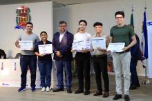 Na noite de ontem, segunda - feira, 9, foi celebrada a entrega da premiação do melhor TCC 2024, no auditório Paulo Freire do Centro de Ciências Sociais e Educação (CCSE). Foto: Sidney Oliveira/Ascom Uepa.