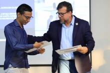 Na noite de ontem, segunda - feira, 9, foi celebrada a entrega da premiação do melhor TCC 2024, no auditório Paulo Freire do Centro de Ciências Sociais e Educação (CCSE). Foto: Sidney Oliveira/Ascom Uepa.