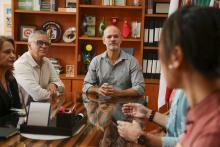 No dia 25 de março, o Reitor em exercício Prof. Carlos Capela, o Vice-Reitor em exercício Prof. Jofre Jacob e o Coordenador de Relações Internacionais Prof. André Diniz, receberam a equipe do Instituto Confúcio da Uepa composta pela Diretora chinesa Sun King e pelo Diretor Antônio Braga para recepcionar os novos professores chineses que atuarão durante o ano letivo de 2025. Foto: Paula Hoyos/Ascom Uepa