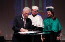 Recondução aos cargos de Reitor e Vice-reitora - Foto Marcelo Rodrigues